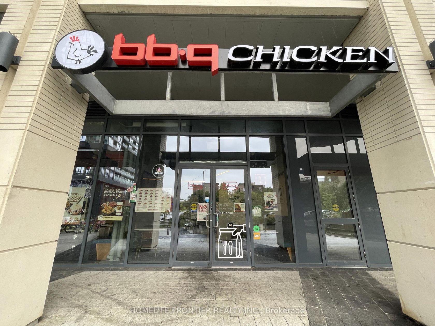 3 - 49 East Liberty Street, Niagara, Toronto photo number 2