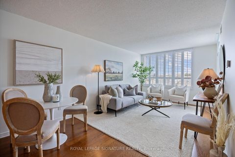 Photo 6 at 402 - 205 The Donway W, Don Mills, Toronto