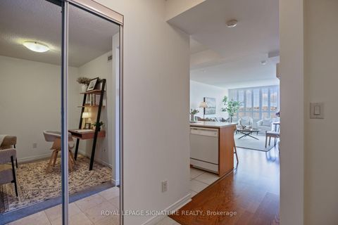 Photo 18 at 402 - 205 The Donway W, Don Mills, Toronto