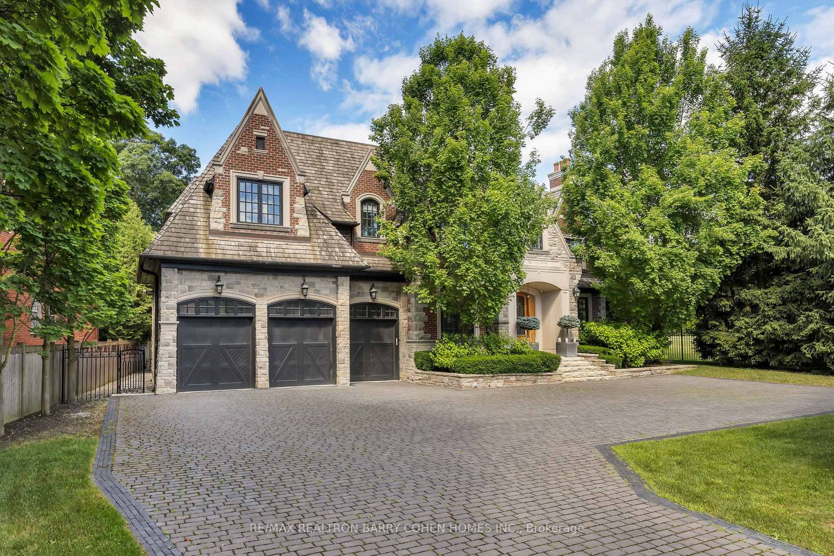 76 Arjay Crescent, York Mills, Toronto 