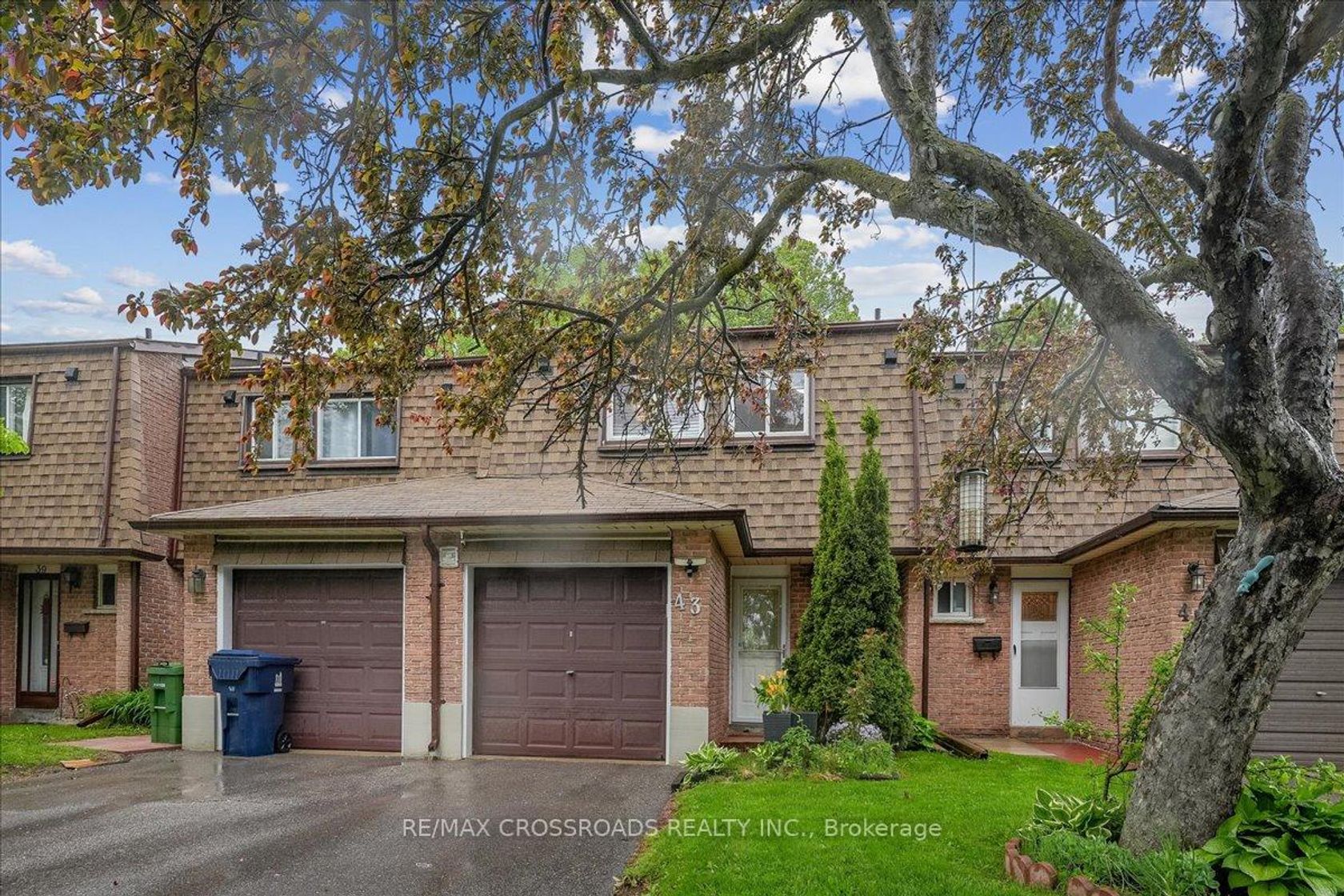 43 - 121 L'Amoreaux Drive, L'Amoreaux, Toronto 
