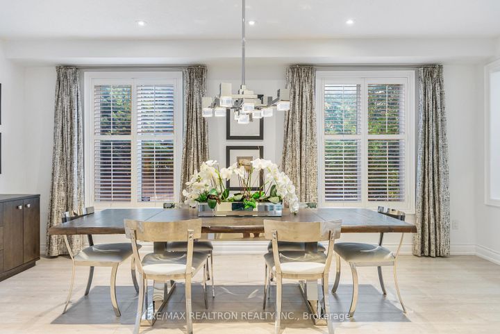 Photo 15 at 565 Thornhill Woods Drive, Patterson, Vaughan