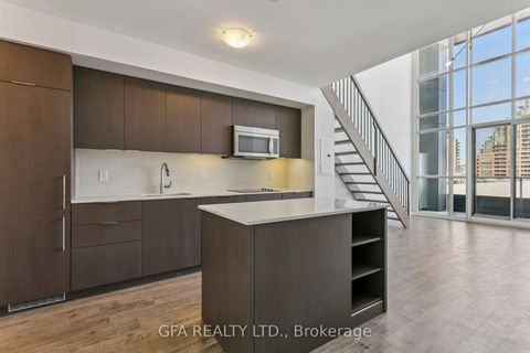 Photo 7 at 438 - 5 Hanna Avenue, Niagara, Toronto