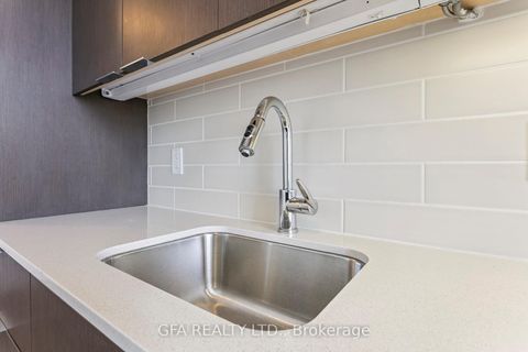 Photo 13 at 438 - 5 Hanna Avenue, Niagara, Toronto