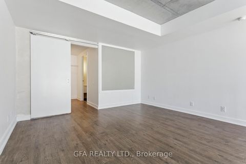 Photo 34 at 438 - 5 Hanna Avenue, Niagara, Toronto