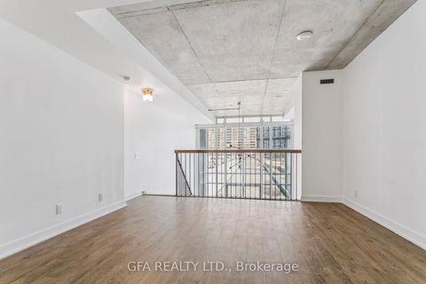 Photo 38 at 438 - 5 Hanna Avenue, Niagara, Toronto