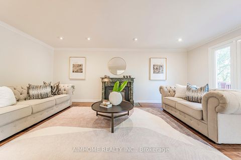 Photo 8 at 22 Chiltern Hill, Bayview Hill, Richmond Hill
