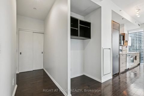 Photo 4 at 3506 - 75 St Nicholas Street, Bay Street Corridor, Toronto