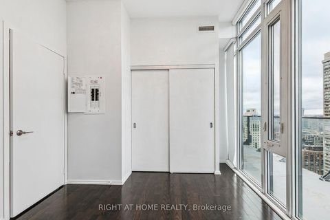 Photo 6 at 3506 - 75 St Nicholas Street, Bay Street Corridor, Toronto