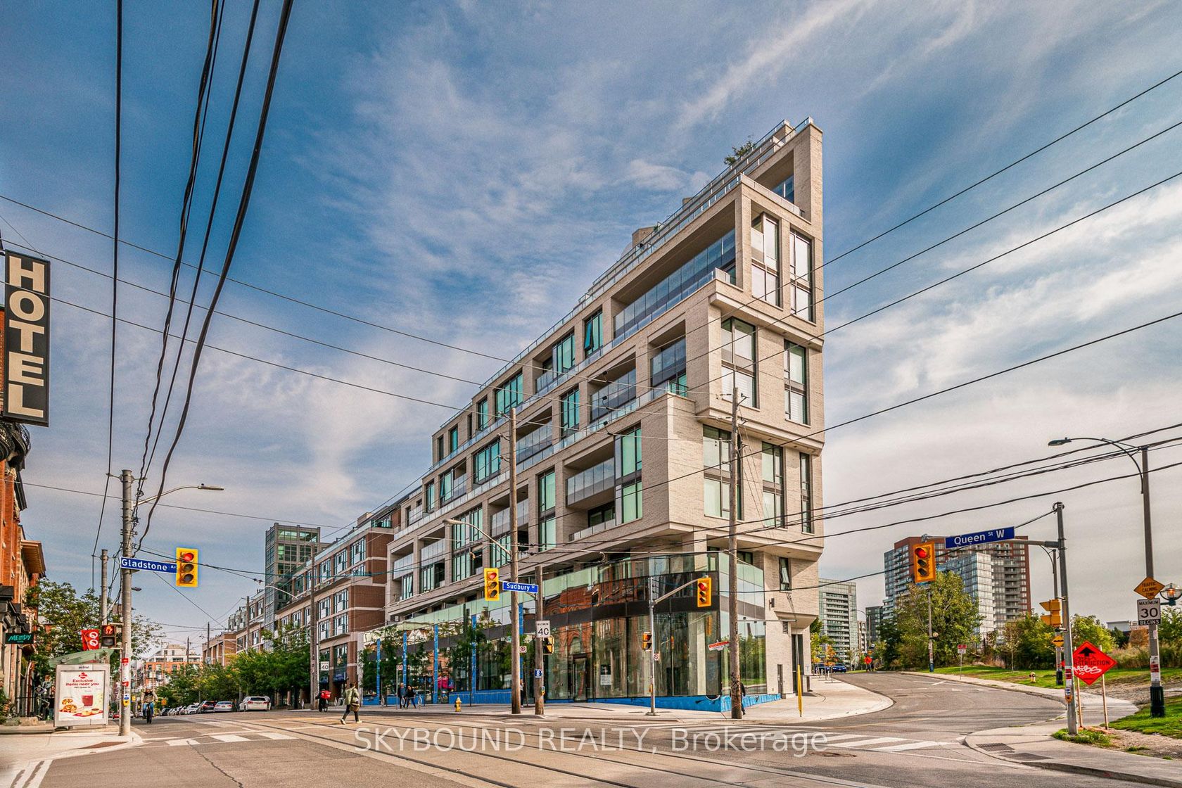 401 - 200 Sudbury Street, Little Portugal, Toronto 