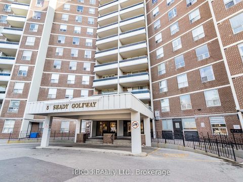 Photo 2 at 205 - 5 Shady Golfway, Flemingdon Park, Toronto