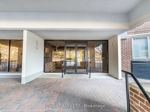 Photo 3 at 205 - 5 Shady Golfway, Flemingdon Park, Toronto