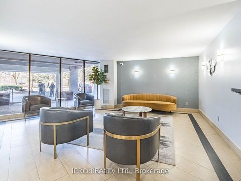 Photo 4 at 205 - 5 Shady Golfway, Flemingdon Park, Toronto