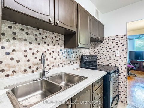 Photo 22 at 205 - 5 Shady Golfway, Flemingdon Park, Toronto