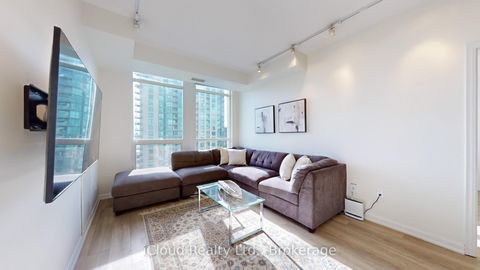 Photo 9 at 2707 - 628 Fleet Street, Niagara, Toronto
