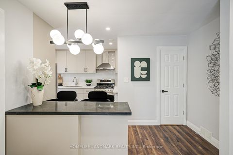 Photo 14 at 176 Mckee Avenue, Willowdale East, Toronto