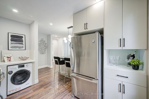 Photo 20 at 176 Mckee Avenue, Willowdale East, Toronto