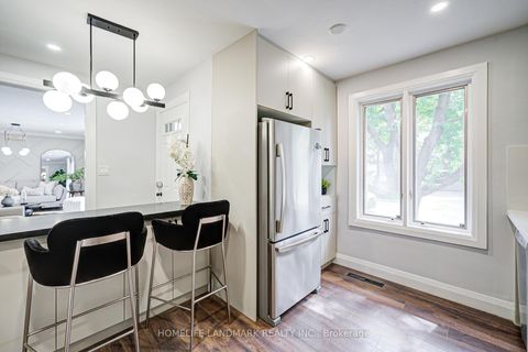 Photo 22 at 176 Mckee Avenue, Willowdale East, Toronto