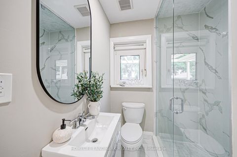 Photo 28 at 176 Mckee Avenue, Willowdale East, Toronto