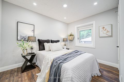 Photo 31 at 176 Mckee Avenue, Willowdale East, Toronto