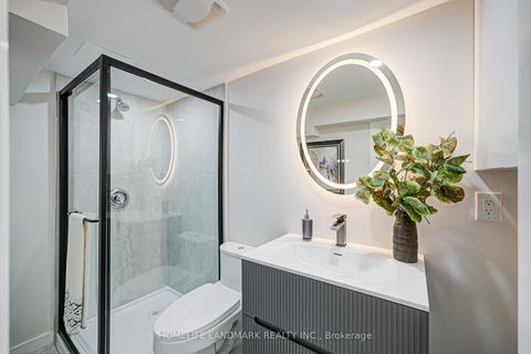 Photo 36 at 176 Mckee Avenue, Willowdale East, Toronto