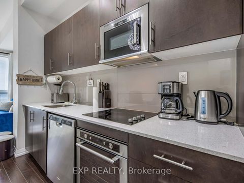 Photo 10 at 833 - 460 Adelaide Street E, Moss Park, Toronto