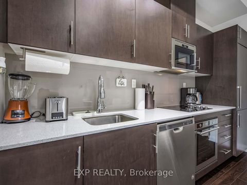 Photo 11 at 833 - 460 Adelaide Street E, Moss Park, Toronto