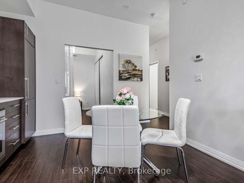 Photo 12 at 833 - 460 Adelaide Street E, Moss Park, Toronto
