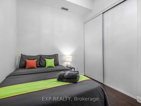 Photo 17 at 833 - 460 Adelaide Street E, Moss Park, Toronto