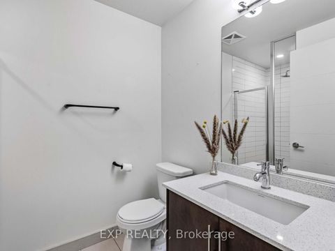 Photo 19 at 833 - 460 Adelaide Street E, Moss Park, Toronto