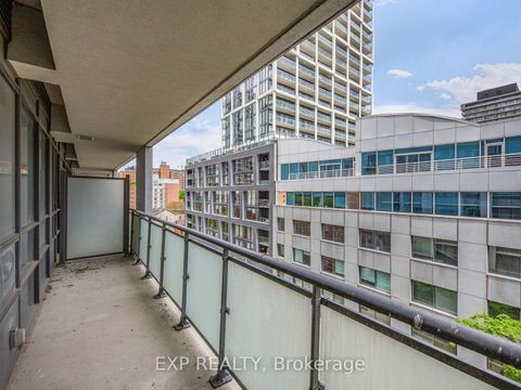 Photo 23 at 833 - 460 Adelaide Street E, Moss Park, Toronto