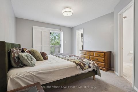 Photo 17 at 6 Ambler Bay, Georgian Drive, Barrie