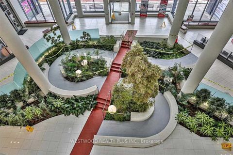 Photo 15 at 1209A - 9088 Yonge Street, South Richvale, Richmond Hill