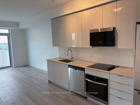 Photo 14 at 1528 - 498 CALDARI Road, Concord, Vaughan
