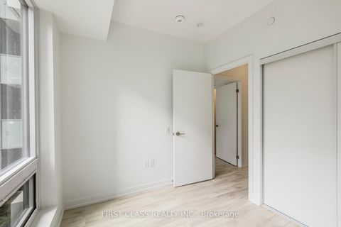 Photo 6 at N329 - 7 Golden Lion Heights, Newtonbrook East, Toronto