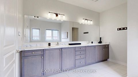 Photo 19 at 552 Mactier Drive S, Kleinburg, Vaughan