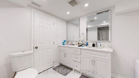Photo 32 at 552 Mactier Drive S, Kleinburg, Vaughan