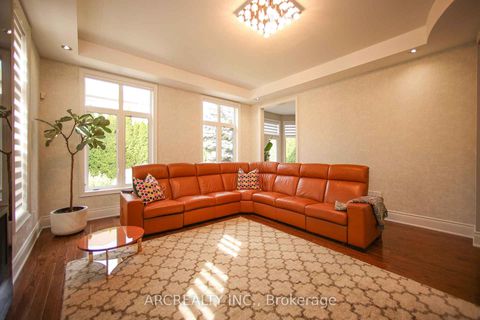 Photo 12 at 144 Battaglini Avenue, Mill Pond, Richmond Hill