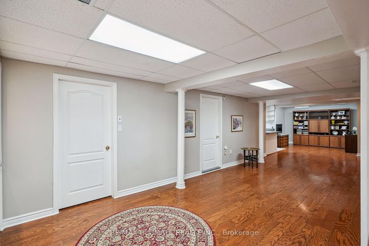 Photo 23 at 961 Focal Road, East Credit, Mississauga