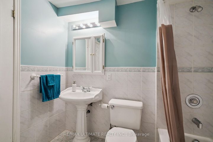 Photo 25 at 961 Focal Road, East Credit, Mississauga