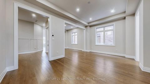 Photo 5 at 234 Touch Gold Crescent, Bayview Southeast, Aurora