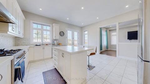 Photo 12 at 234 Touch Gold Crescent, Bayview Southeast, Aurora
