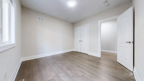 Photo 24 at 234 Touch Gold Crescent, Bayview Southeast, Aurora