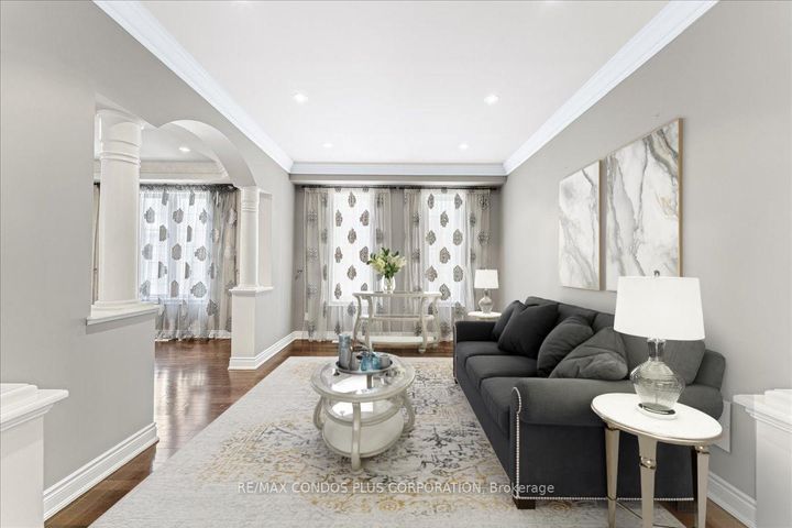 Photo 10 at 131 Lady Nadia Drive, Patterson, Vaughan