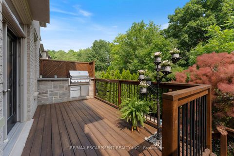 Photo 33 at 3143 Watercliffe Court, BC Bronte Creek, Oakville