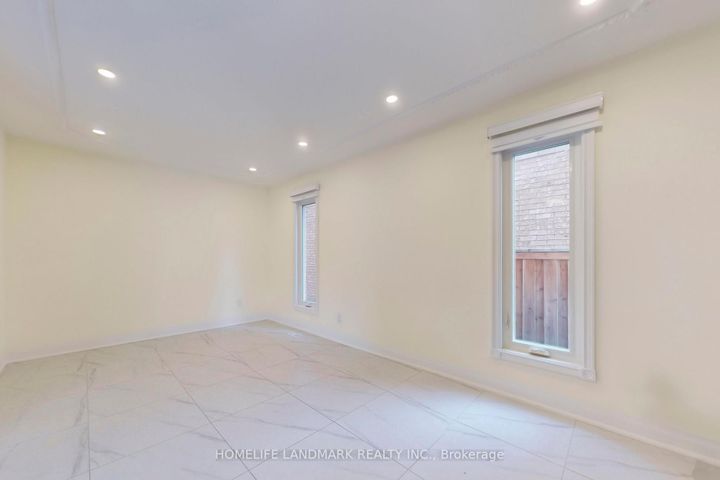 Photo 6 at 2587 Credit Valley Road, Central Erin Mills, Mississauga