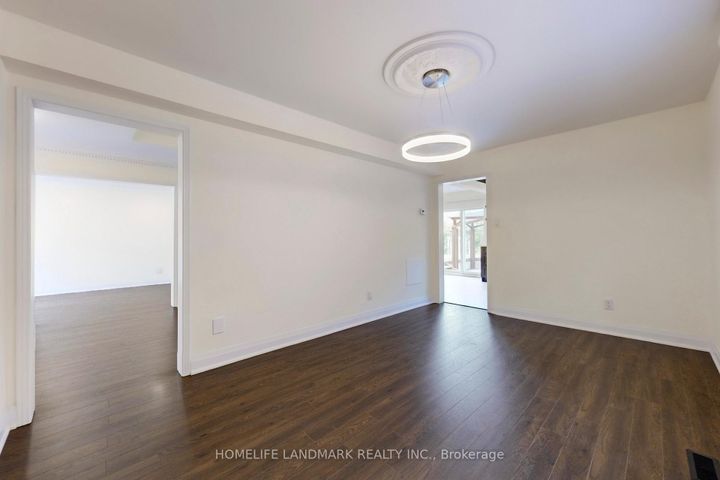 Photo 14 at 2587 Credit Valley Road, Central Erin Mills, Mississauga