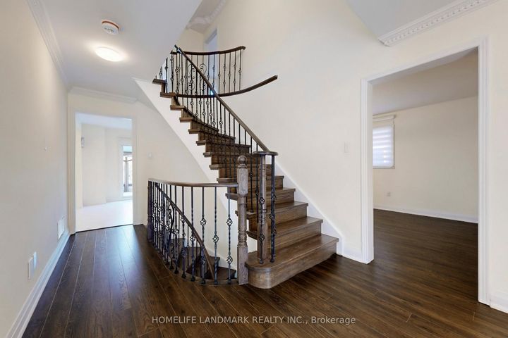 Photo 17 at 2587 Credit Valley Road, Central Erin Mills, Mississauga