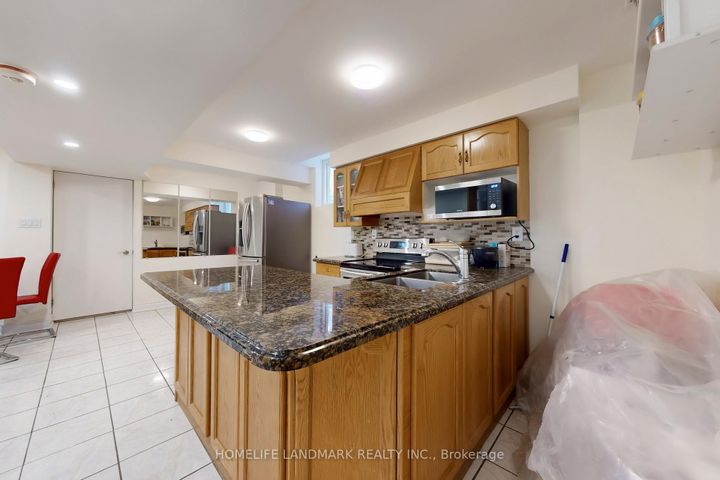 Photo 37 at 2587 Credit Valley Road, Central Erin Mills, Mississauga