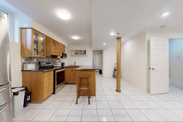 Photo 38 at 2587 Credit Valley Road, Central Erin Mills, Mississauga